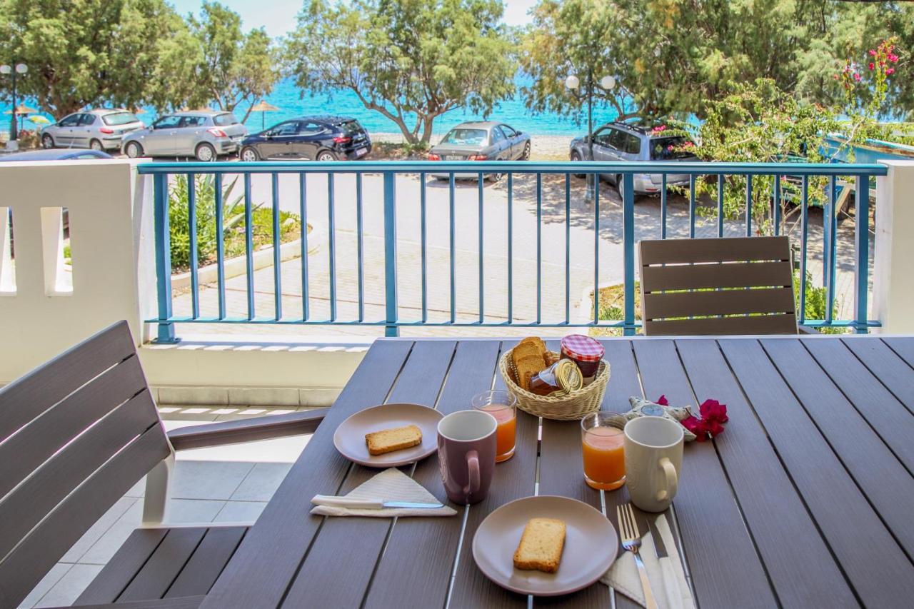 Mmm Apartment Makrýgialos المظهر الخارجي الصورة