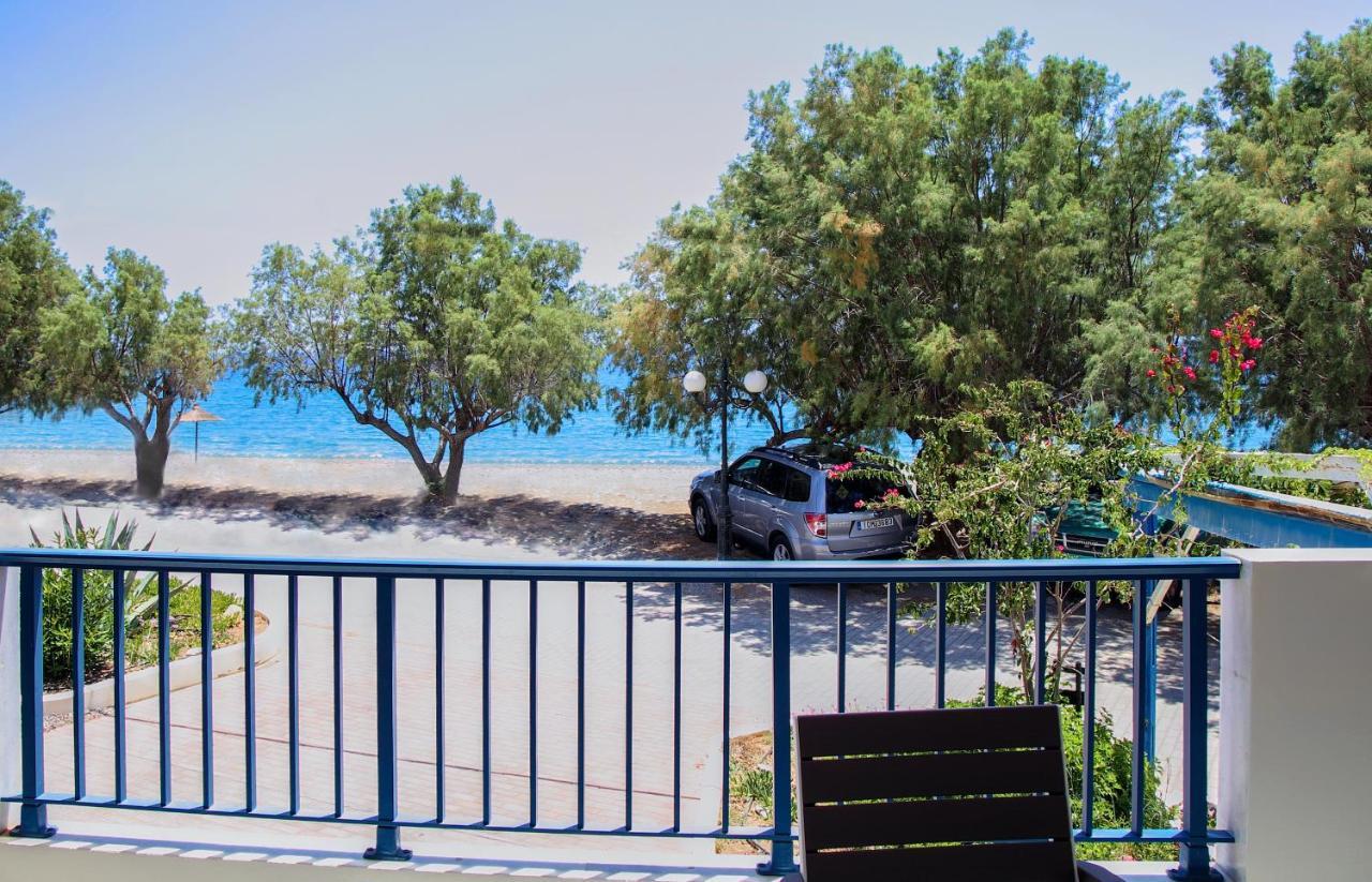 Mmm Apartment Makrýgialos المظهر الخارجي الصورة