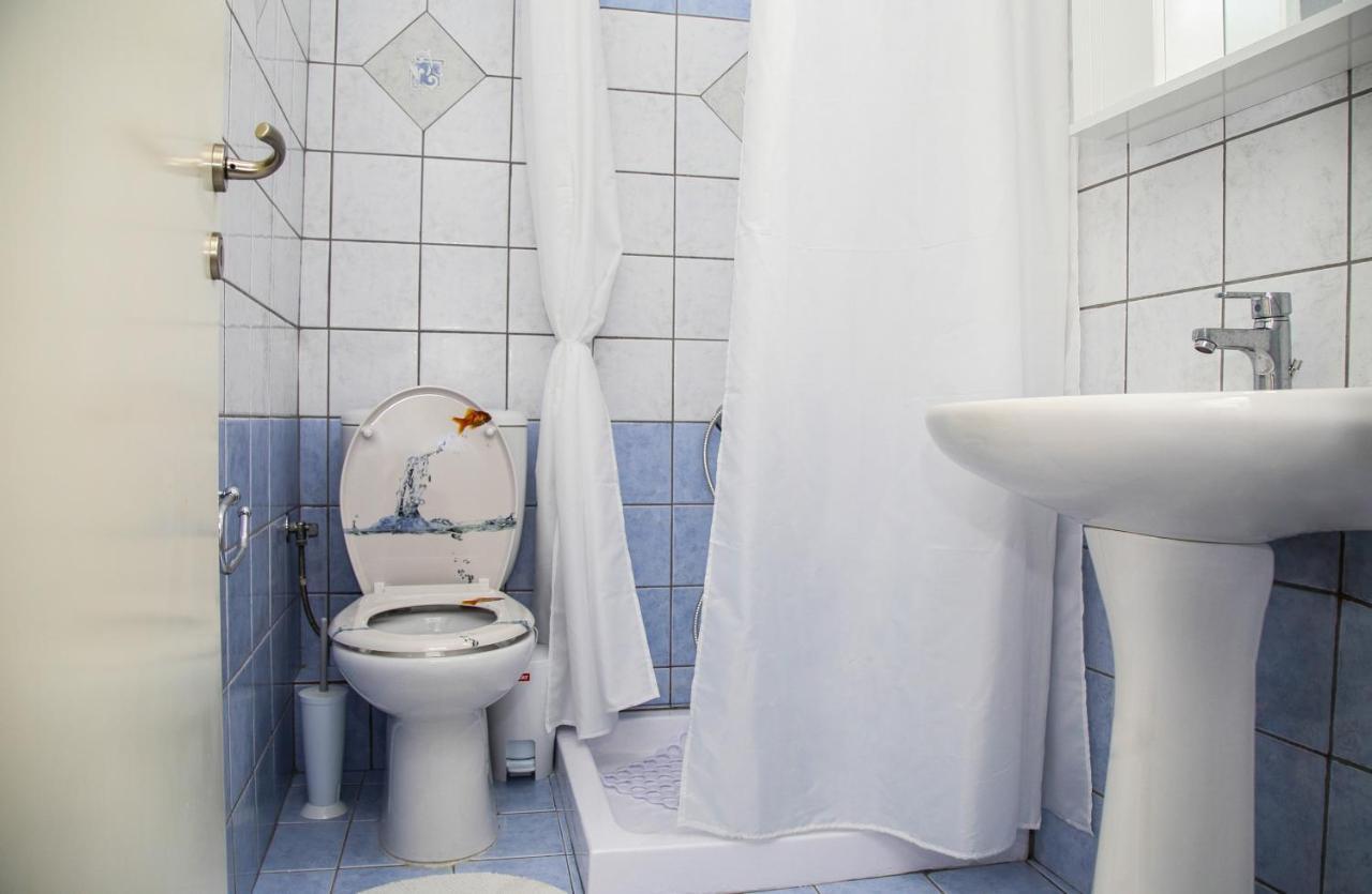 Mmm Apartment Makrýgialos المظهر الخارجي الصورة